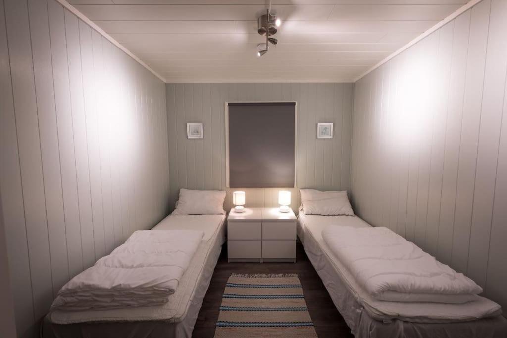 Hytte Ved Sjoen Napp Exterior foto