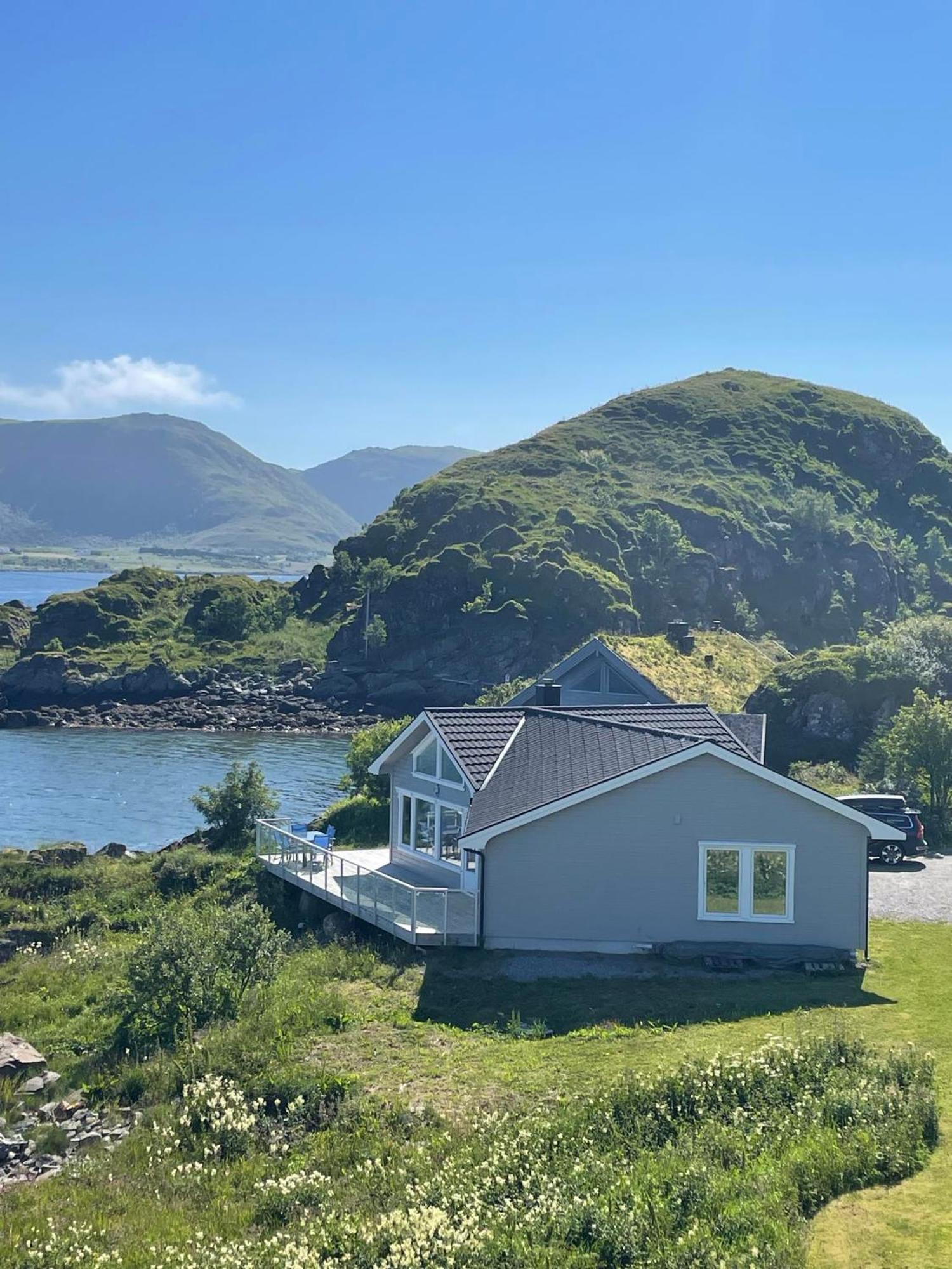 Hytte Ved Sjoen Napp Exterior foto